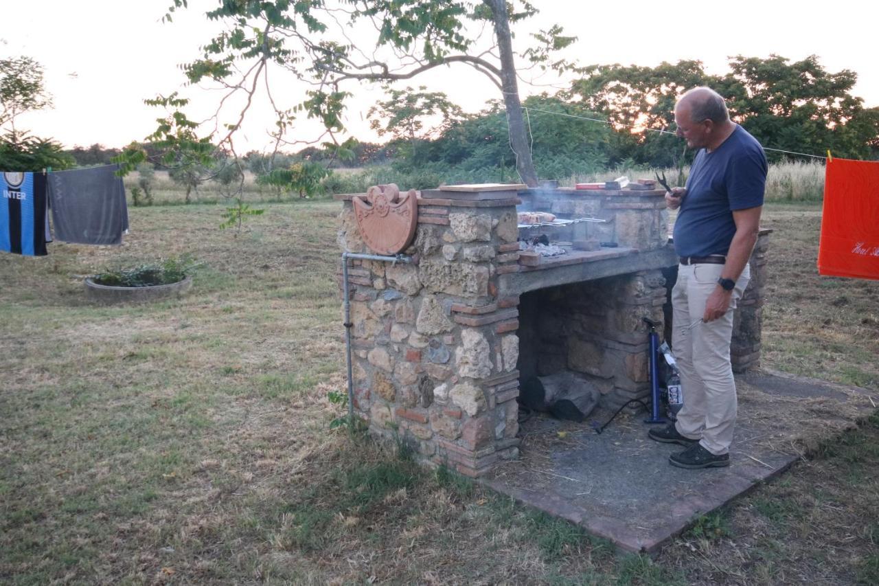 Podere Campo Alle Serpi Bibbona Bagian luar foto